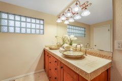 13706-176th-Ave-NE-Redmond-19