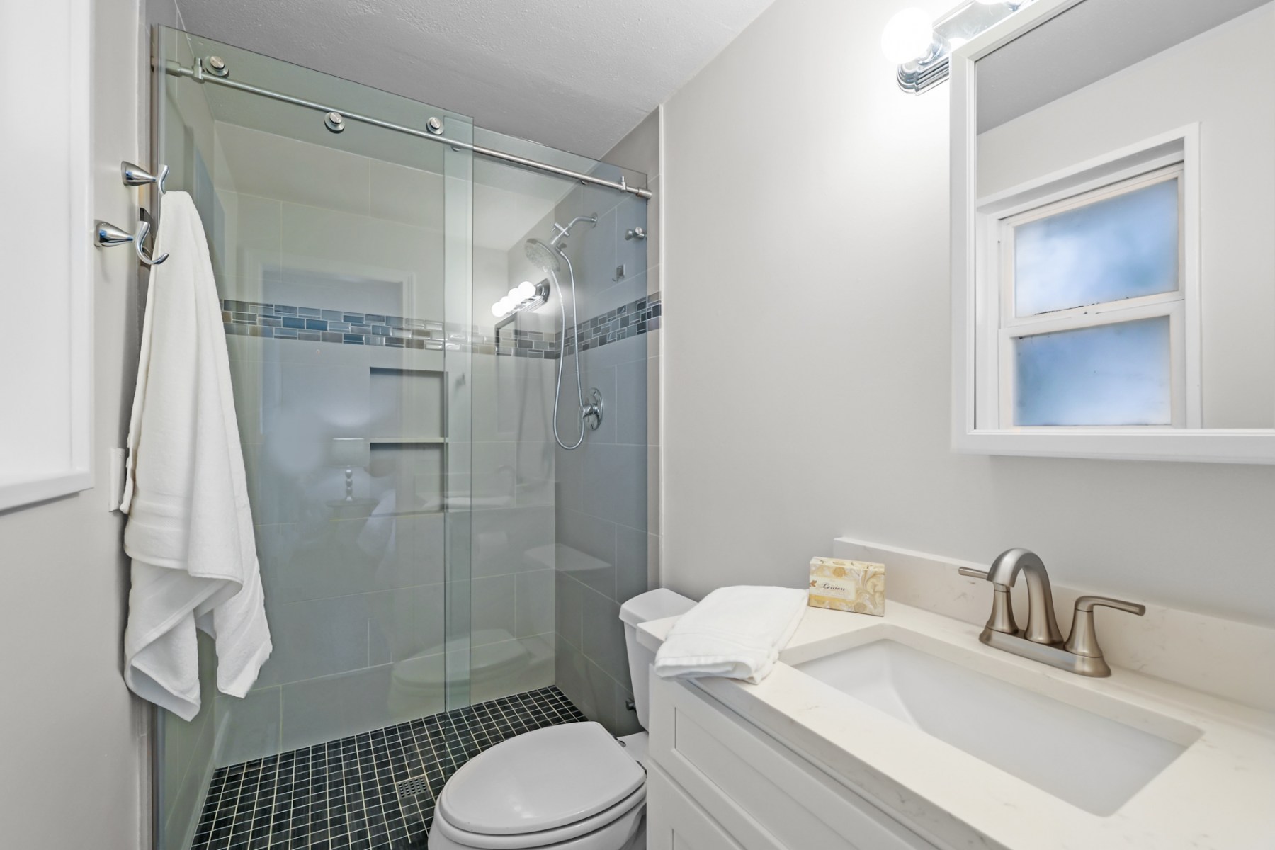 2232-168th-Ave-NE-Bellevue-15