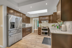24225-NE-10th-St-Sammamish-13