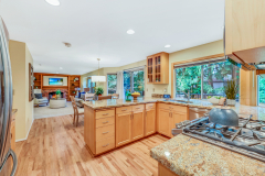 13821-176th-Pl-NE-Redmond-10