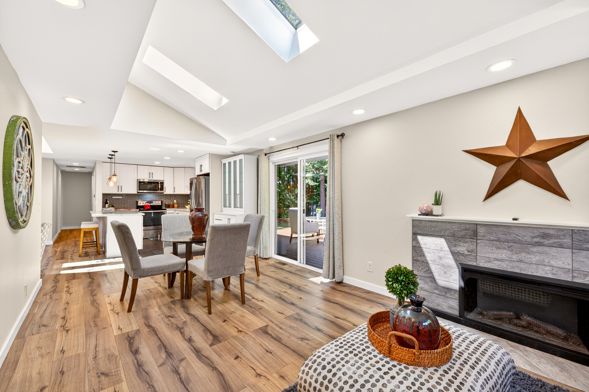 12845 109th Ave NE, Kirkland