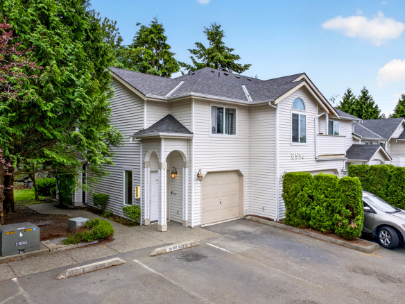 8916 Meridian Pl NE Unit A201, Lake Stevens