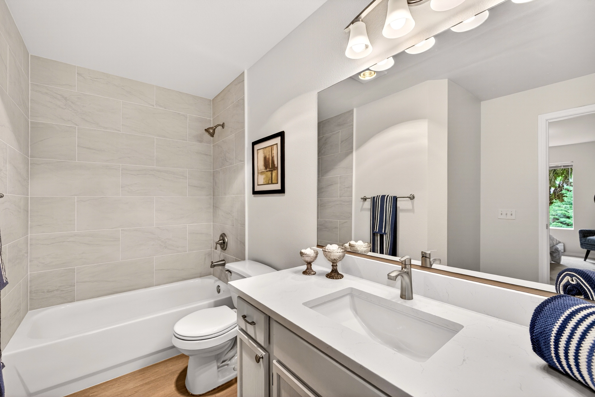 8916 Meridian Pl NE Unit A201, Lake Stevens