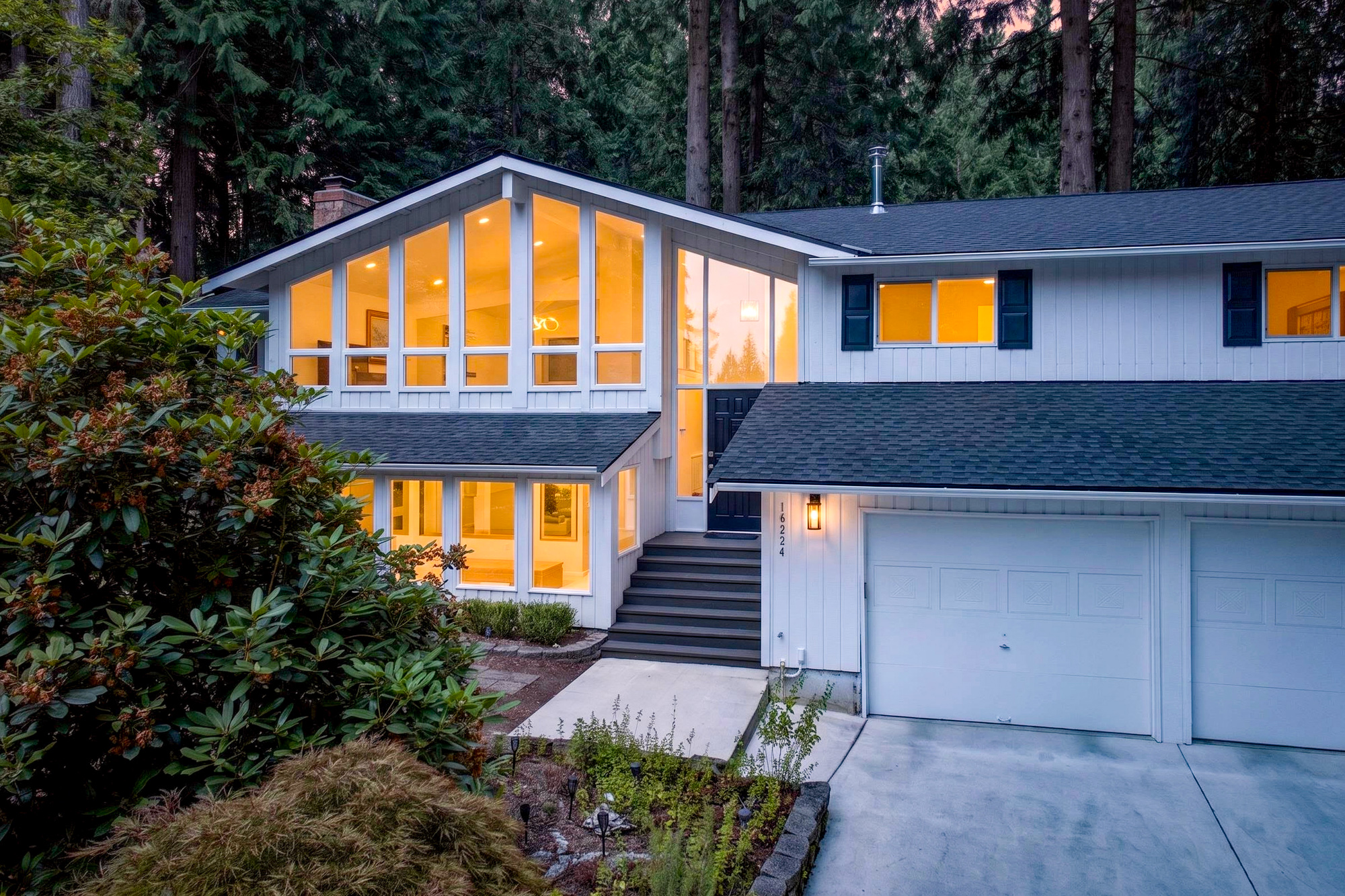 16224 195th Pl NE, Woodinville