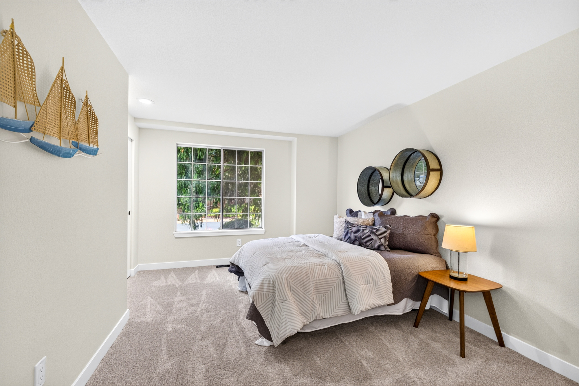 17405 NE 136th St, Redmond