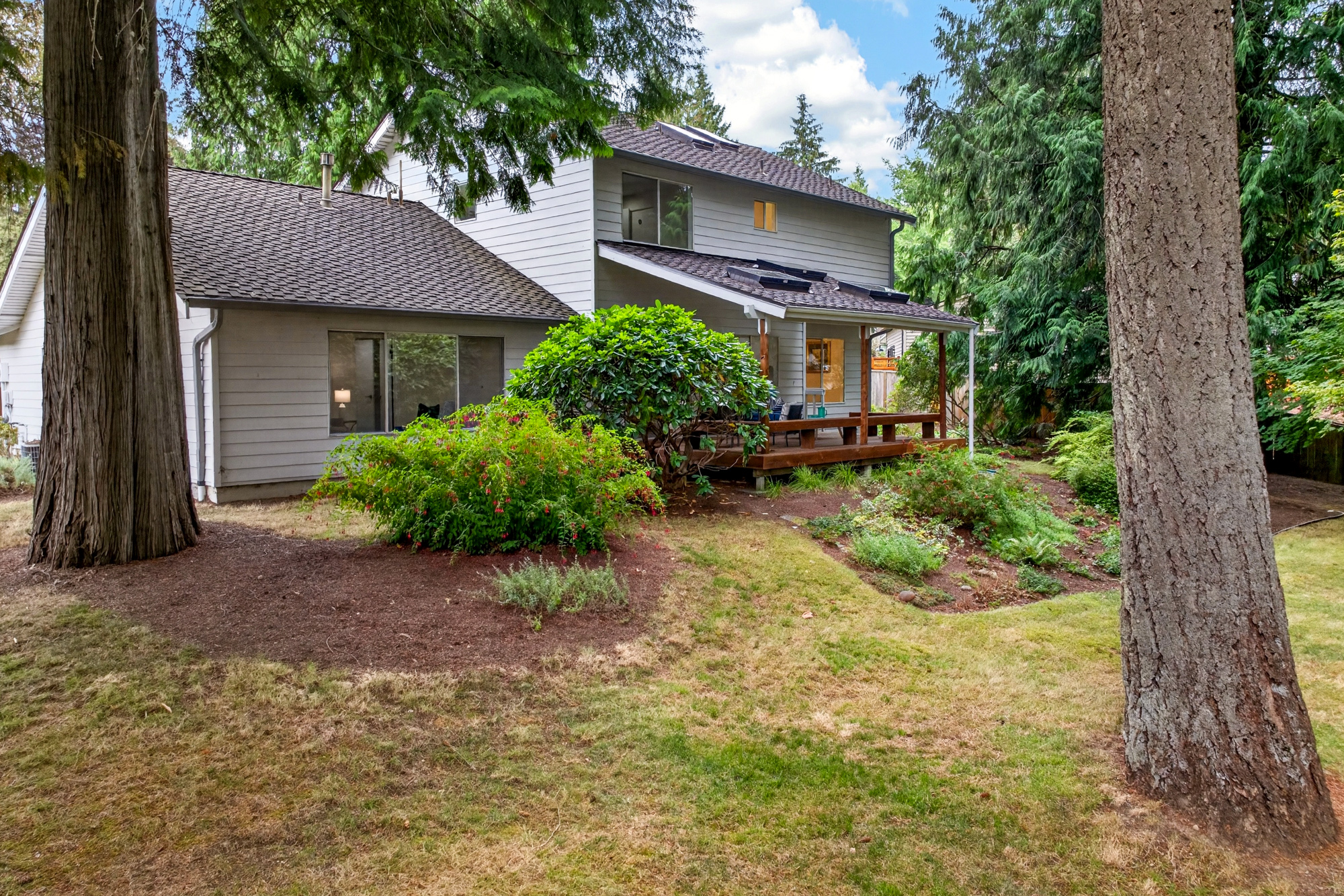17405 NE 136th St, Redmond