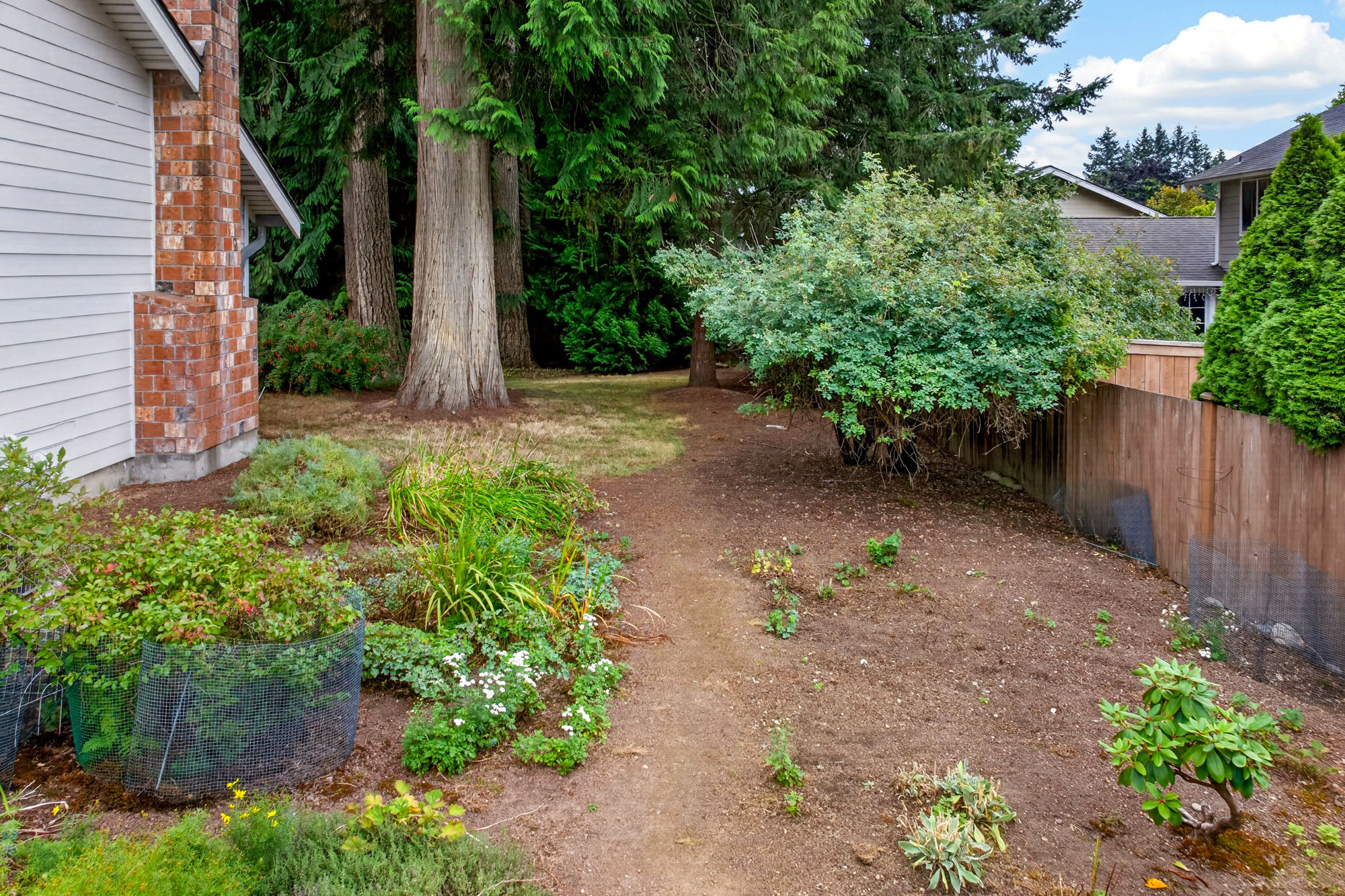 17405 NE 136th St, Redmond